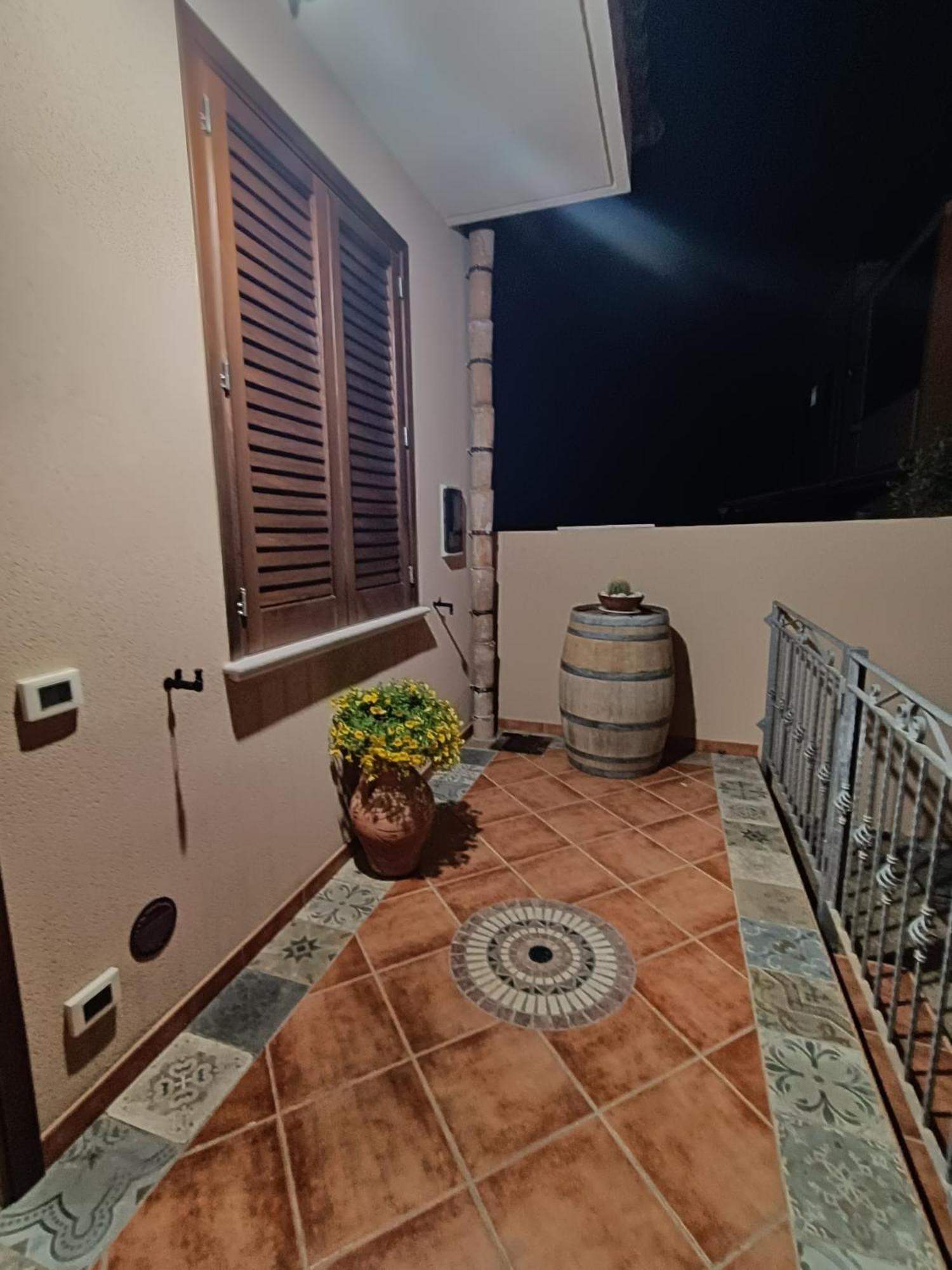 Monolocale Da Andrea Apartment Custonaci Exterior foto